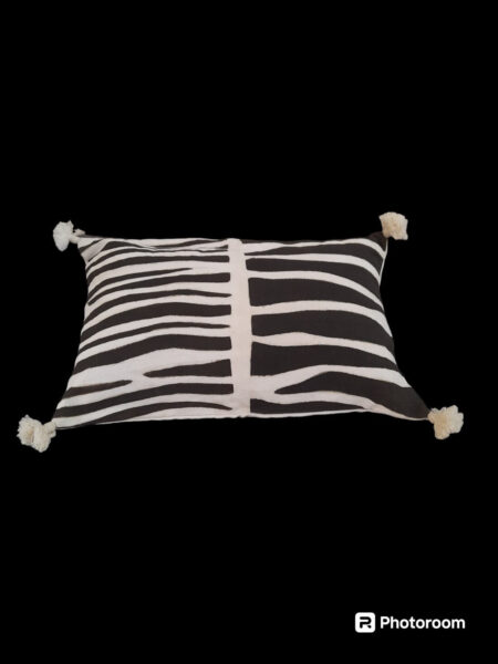 Coussin en bogolan 50x30, modèle DALOBA