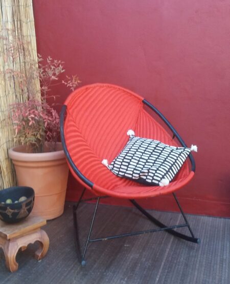 Fauteuil à bascule, modéle Cissêden ROUGE