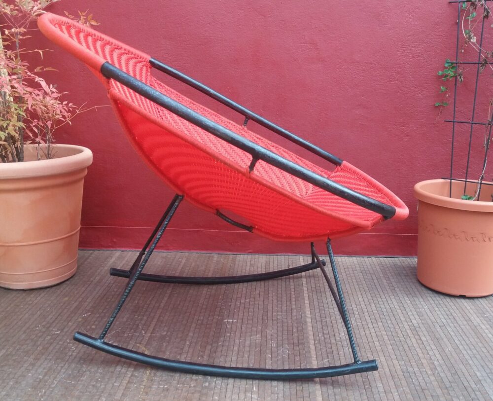 Fauteuil à bascule, modéle Cissêden ROUGE – Image 2