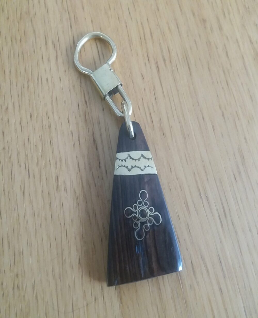 Porte-clés en bois - KONNI – Image 4