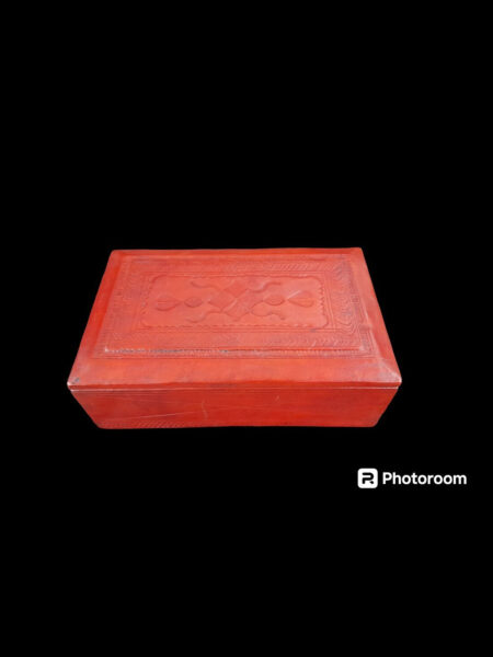 Boite à bijoux en cuir rouge-orangé 22,5x14cm